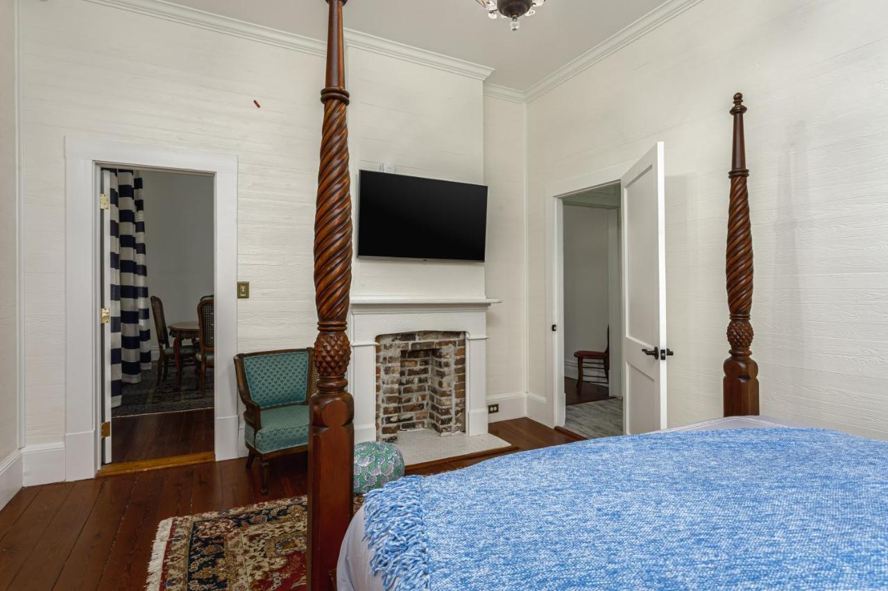 Celestine Bed And Breakfast ペンサコーラ エクステリア 写真